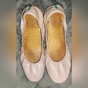 Lavender Patent Tieks